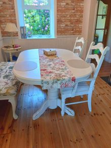 Biarritz style Wooden dining table extendable + 2 chairs white