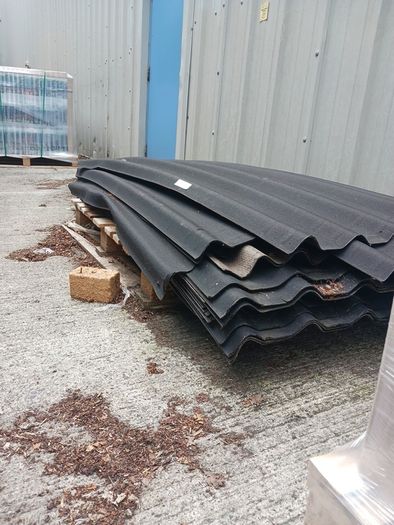 Fibre roof tiles