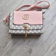 Girls purse