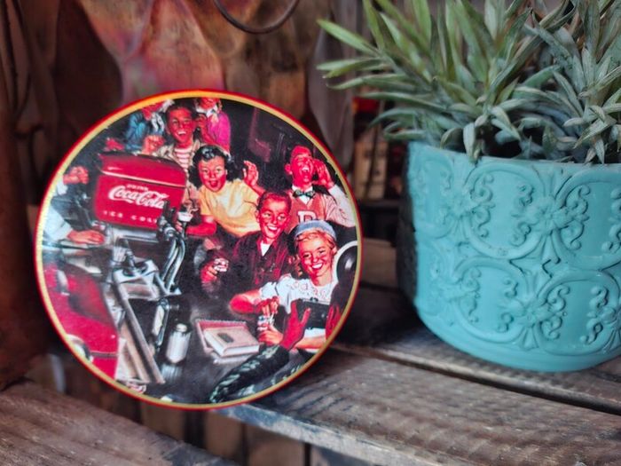 Coca cola tin