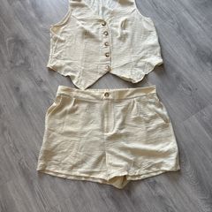 Set new from  shien  cream colour