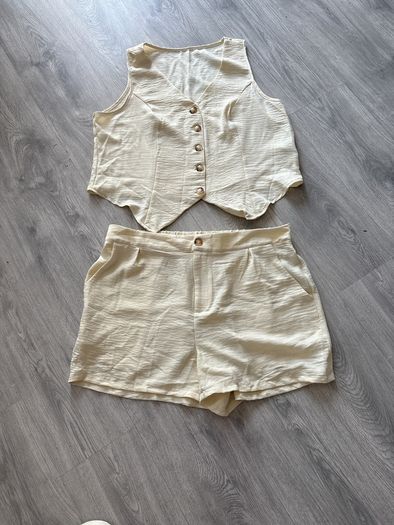 Set new from  shien  cream colour
