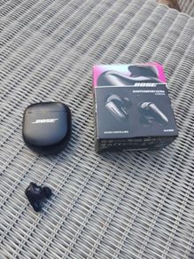 BOSE Quiet Comfort Ultra earbuds