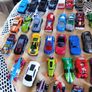 33 Die cast metal collectable cars Image 4