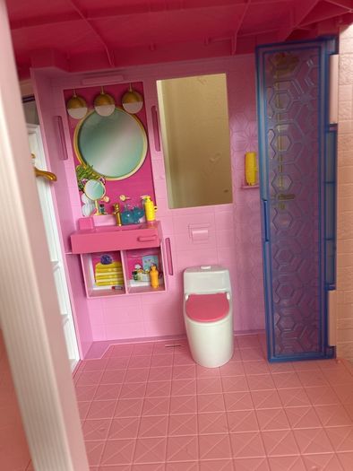 Barbie Dream House