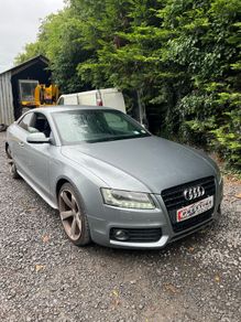 Breaking audi a5 8t caha llq ly7g s line 2009 2.0