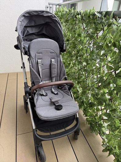 Mamas & Papas Airo Compact Lightweight Stroller Grey Marl (Excellent Condition)