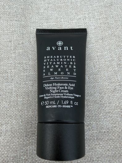 Avant Deluxe Hyaluronic Acid Vivifying Face & Eye Night Cream