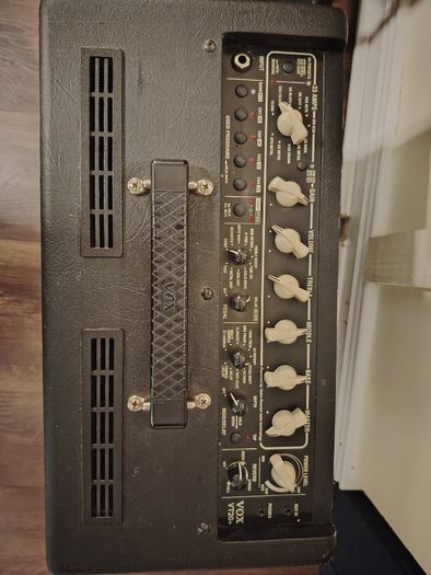 VOX Valvetronix VT20+ Guitar Amp