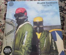 Black Sabbath: never say die LP