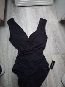 BNWT Black Plunge Swimsuit size 8