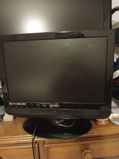 T v 16" screen. Free