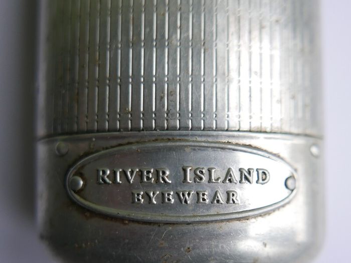 Vintage Etui River Island Eyewear