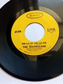 vinyl single records