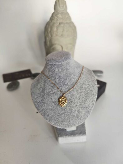 Necklace Pendent Silver Moon Timeless Elegance in Every Detail (Engravable Back)