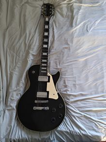 Vintage Les Paul Guitar 1970s