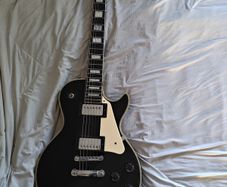 Vintage Les Paul Guitar 1970s