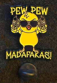 Pew pew !, pin back badge.