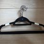 Space Saving Velvet Hangers Image 9
