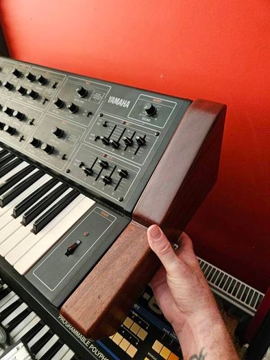 Yamaha CS15