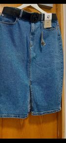Woman's Skirt Brand New Size UK14