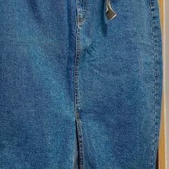 Woman's Skirt Brand New Size UK14