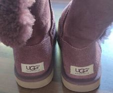ladies UGG boots