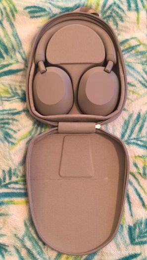 WH-1000XM5 Wireless Noise Cancelling Headphones