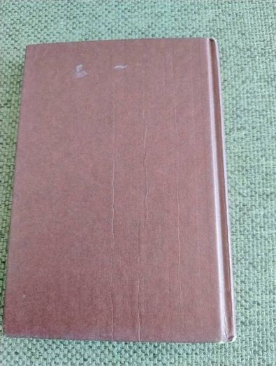 Around the Boree Log and other verses by John O Brien Australian Poet 1983 edition hardback in good condition with signs of wear on the cover see photos FREE STANDARD POSTAGE INCLUDED