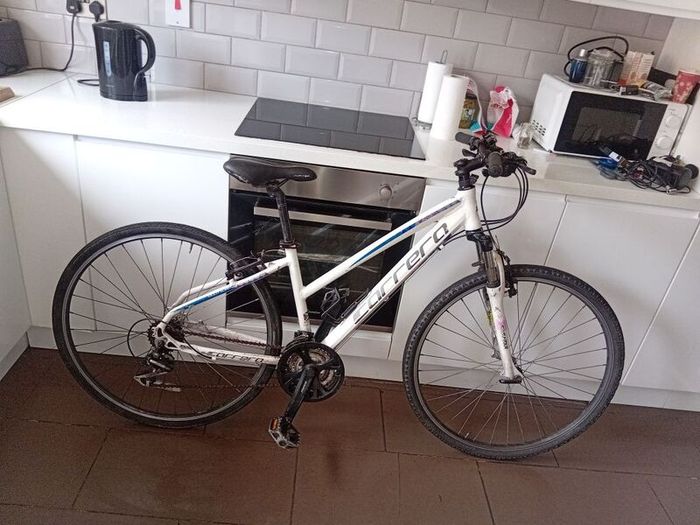 Carrera Crossfire 1 Womens Hybrid Bike