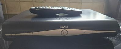 Sky plus + HD box with remote