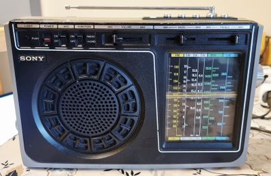 From 1974 rare Sony ICF-8900L radio, Made in Japan.
