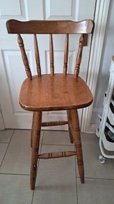 Bar stool
