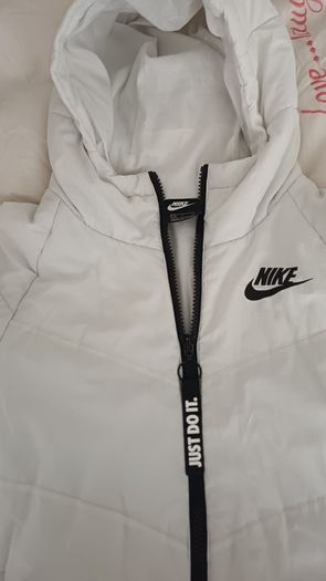 Nike puffer