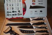 Kitchen accessories / knife set