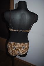 Underwired bikini set leopard print size UK14 cupC EU42 cupC Price include postage