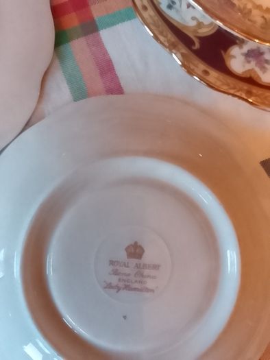 Vintage Royal Albert Bone China Lady Hamilton tea set 20pirce