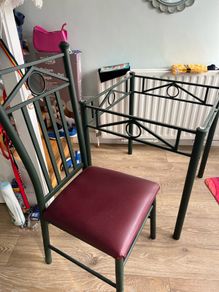 Glass Dining Room table and 4 chairs
