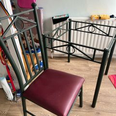 Glass Dining Room table and 4 chairs