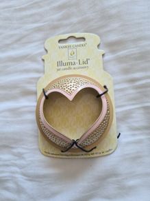 Yankee Candle Pastel Pink Heart Shaped Gold Lid