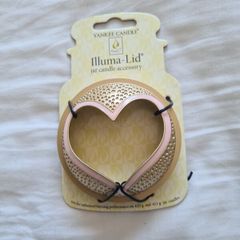 Yankee Candle Pastel Pink Heart Shaped Gold Lid