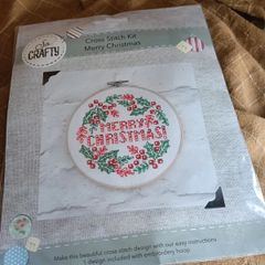 So crafty Embroidery Set