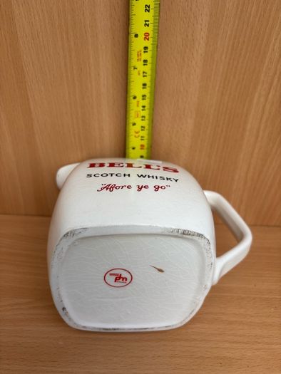 Pub jug Bell's