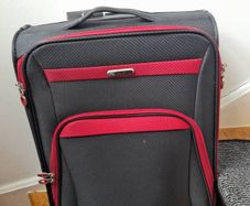 Luggage Red/black