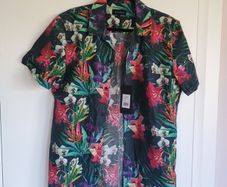 Hawaiian shirt, size L