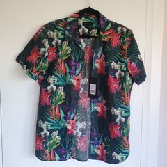 Hawaiian shirt, size L