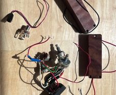 MTD Kingston Z5 Stock Pickups, Preamp & Internals