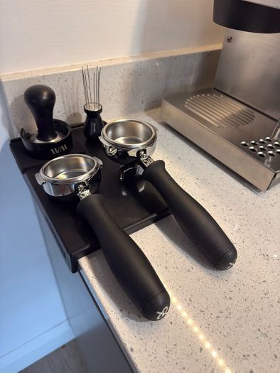 Rancilio Silvia V6 E + Rancilio Rocky SD Espresso Setup & Extras