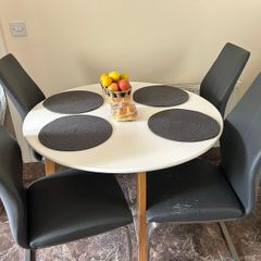 Table Chairs