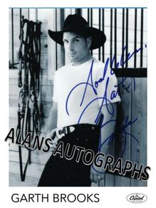 Garth Brooks Autograph